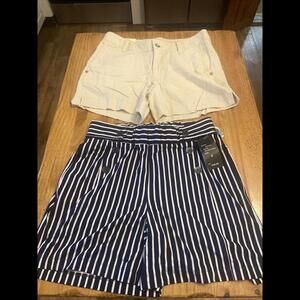 Lot Of 2 Women’s Shorts Robert Louis Size Small Sonoma Size 2